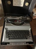 SEARS TYPEWRITER IN HARD CASE
