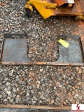 SKID STEER QUICK ATTACH PLATE