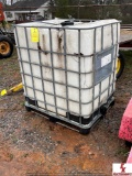 300 GALLON PLASTIC TOTE