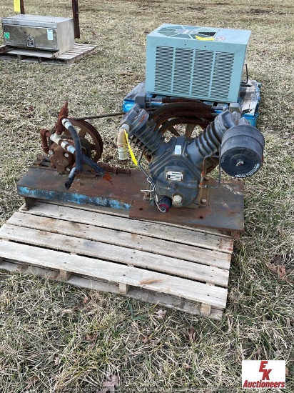 Ingersoll Rand Hyd PTO driven air compressor  pump