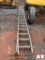 40' ALUMINUM EXTENSION LADDER
