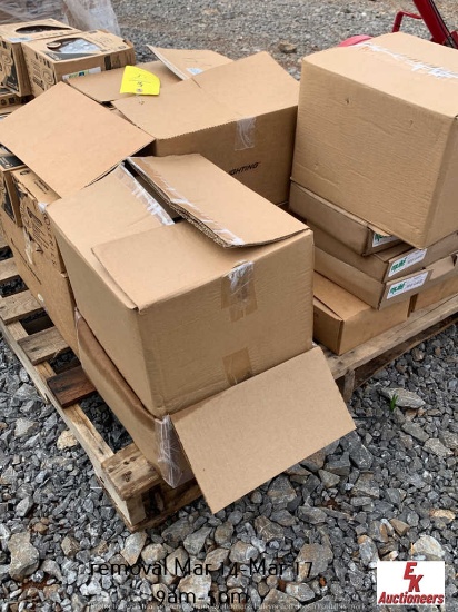 PALLET OF EXIT LIGHTS, EMERGENCY LIGHTS