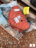 UNUSED COMER SPLITER BOX FOR BATWING BUSH HOG L-15 SERIES