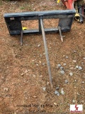 QUICK ATTACH HAY SPEAR