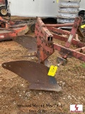 MASSEY FERGUSON 3 BOTTOM PLOW