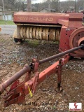 NEW HOLLAND 273 HAYLINER SQUARE BALER