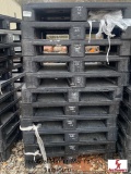 APPROX 11 PLASTIC PALLETS