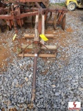 3PT SCISSOR LIFT HAY SPEAR