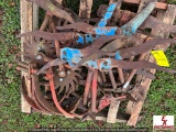 CULTIVATOR FEET FOR INTERNATIONAL/FARMALL CULTIVATOR