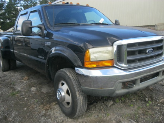 2001 Ford F-350 Lariat Super Duty Duelly Black