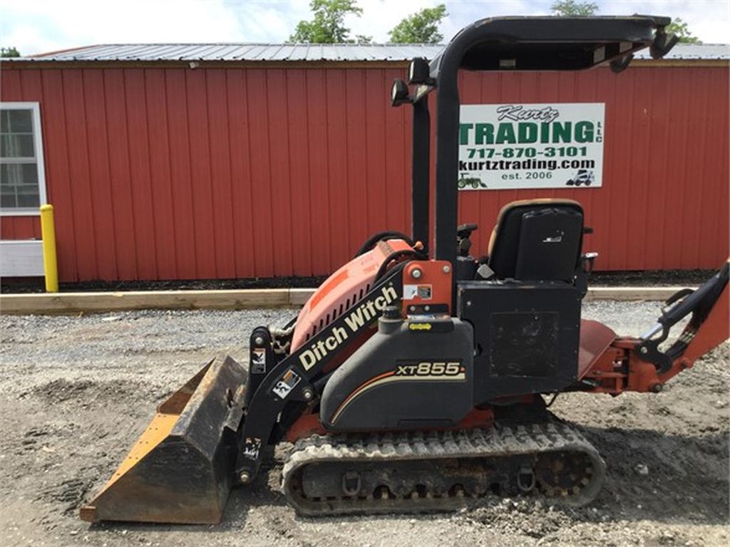 Ditch Witch Xt855