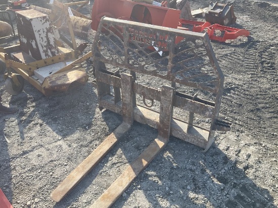 BOBCAT PALLET FORKS