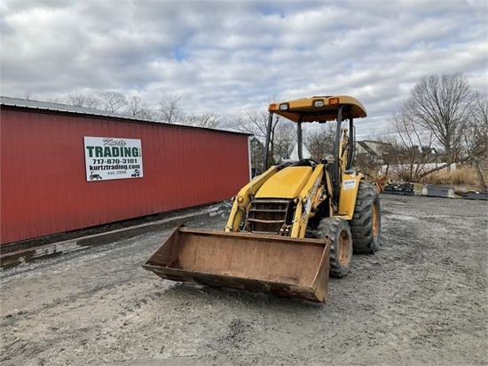 2005 DEERE 110 LOADER BACKHOE
