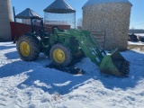 DEERE 5095M FARM TRACTOR