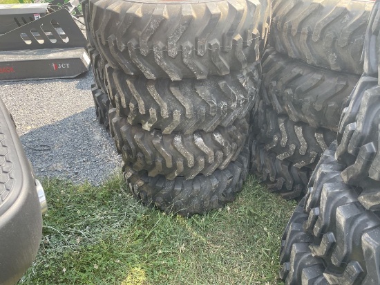 10-16.5 TIRES ON CATERPILLAR WHEELS