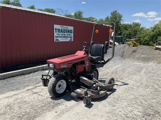 2003 DEWEZE ATM70 RIDING MOWER