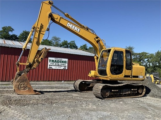 2001 DEERE 120 EXCAVATOR