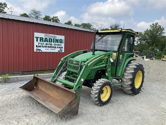 2010 JOHN DEERE 4520 FARM TRACTOR