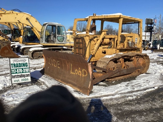 CATERPILLAR D6C DOZER