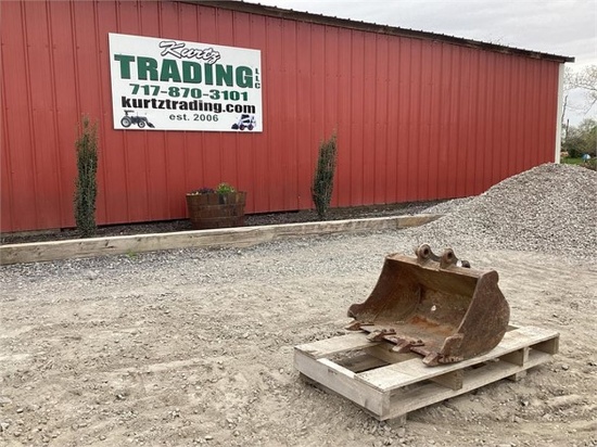 1999 CATERPILLAR 24" MINI EXCAVATOR BUCKET