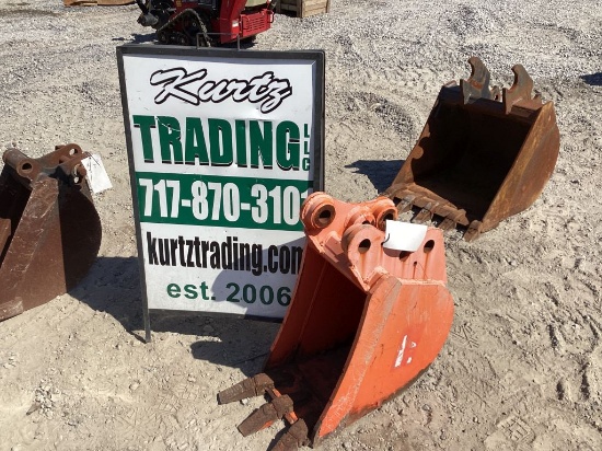 KUBOTA 12" PIN ON BUCKET