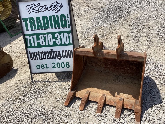 KUBOTA K7876 30" QUICK ATTACH BUCKET