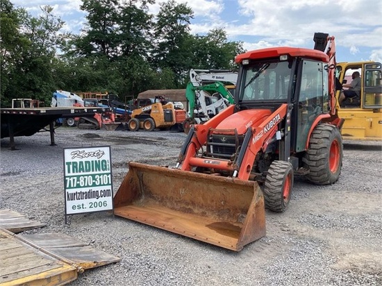 2018 KUBOTA M62 LOADER BACKHOE