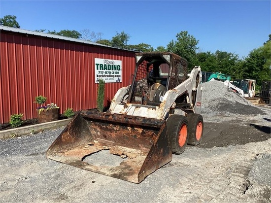2011 BOBCAT S205 SKID STEER LOADER