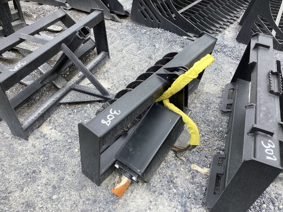 WILDCAT POST HOLE DIGGER WITH 9" AUGER BIT