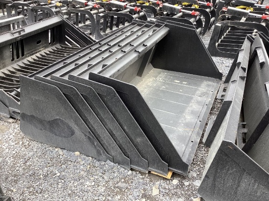 WILDCAT 74" SNOW AND MULCH BUCKET