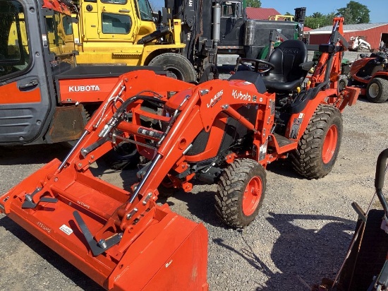 KUBOTA B2301 COMPACT TRACTOR
