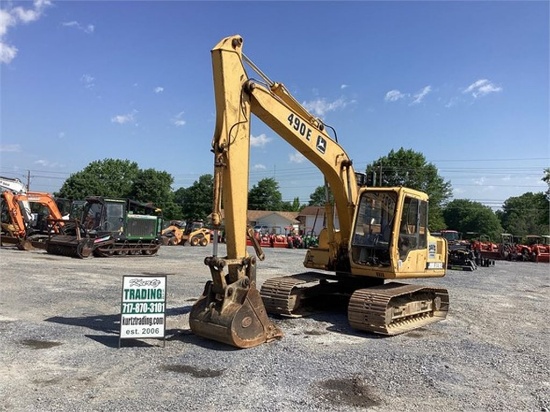 1997 DEERE 490E EXCAVATOR