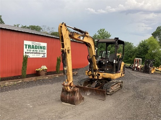 2001 CATERPILLAR 303.5 MINI EXCAVATOR