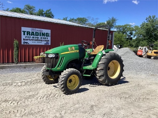 2010 JOHN DEERE 4105 TRACTOR