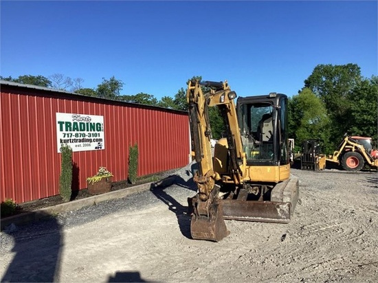 2011 CATERPILLAR 305D CR MINI EXCAVATOR