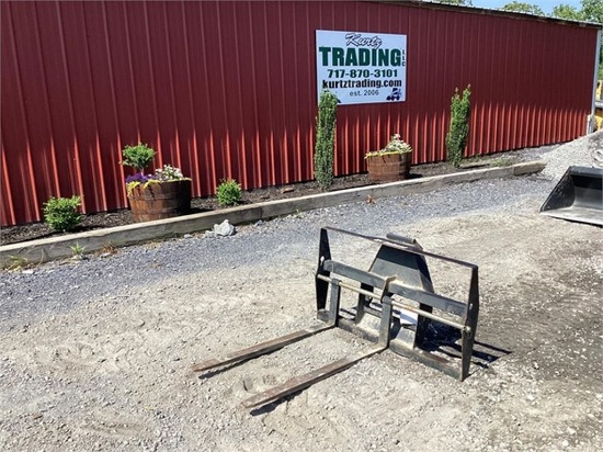 2012 BOBCAT 3650 Q/A FORKS PALLET FORKS