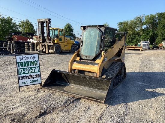 2004 CATERPILLAR 257B SKID STEER LOADER