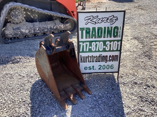 KUBOTA K7918 24" QUICK ATTACH BUCKET