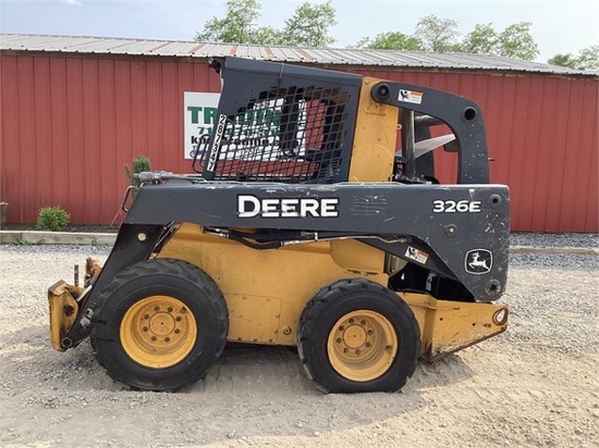 2016 DEERE 326E SKID STEER LOADER
