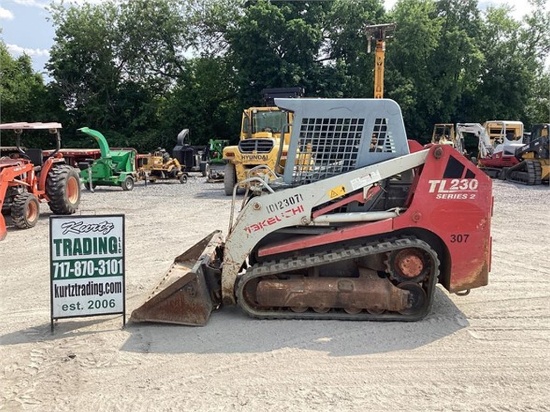 2013 TAKEUCHI TL230-2 SKID STEER LOADER
