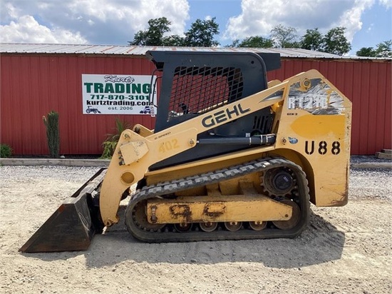 2016 GEHL RT210 SKID STEER LOADER