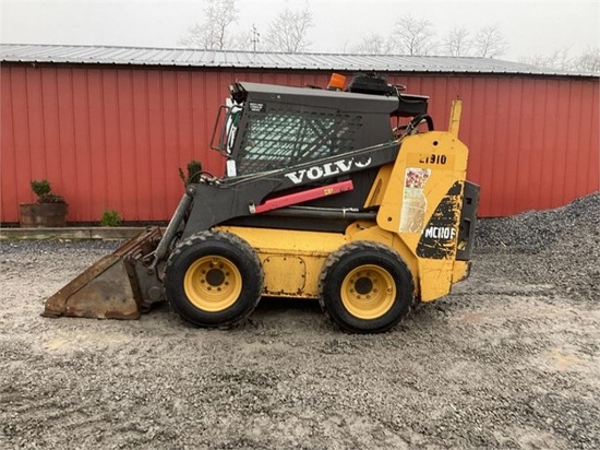 2011 VOLVO MC110B SKID STEER LOADER