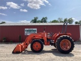 1997 KUBOTA M4700 FARM TRACTOR