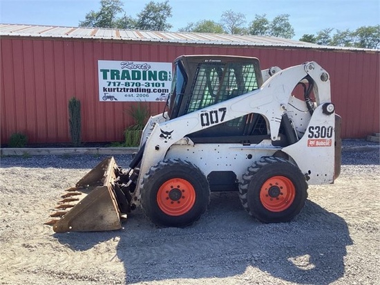2010 BOBCAT S300 SKID STEER LOADER
