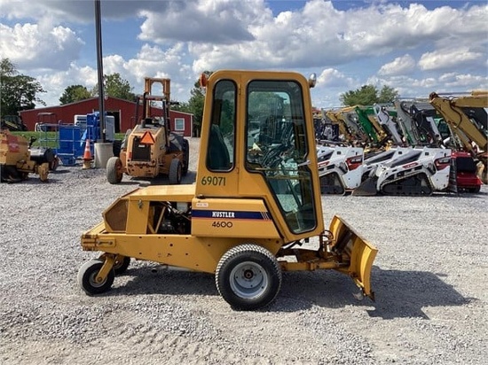 1999 HUSTLER 4600 RIDING MOWER