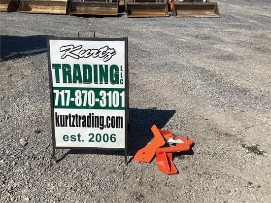 2015 KUBOTA LOADER BRACKETS