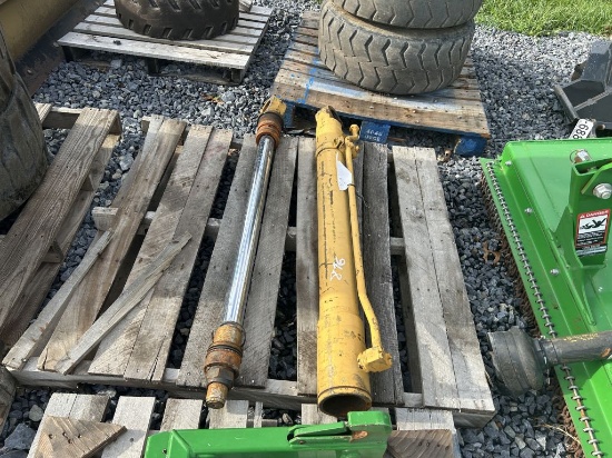 HYDRAULIC CYLINDER