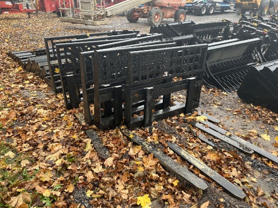 NEW WILDCAT 48" PALLET FORKS
