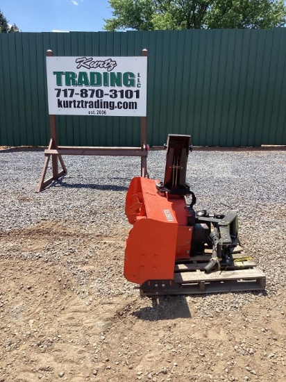 KUBOTA B2782B SNOW BLOWER