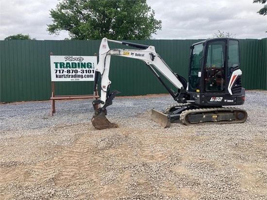 2021 BOBCAT E32i MINI EXCAVATOR